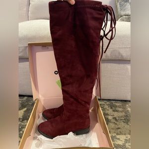 Women high knee boots